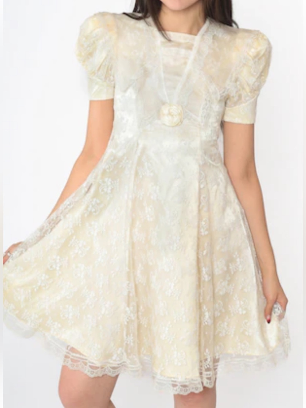 Vintage Jessica McClintock Cream Lace Flower-Accent Party Dress
